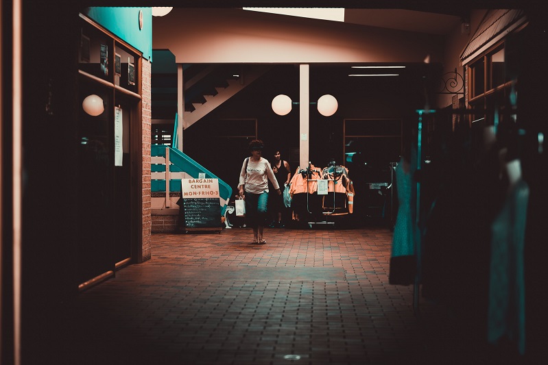 地下室潮濕怎么破？安詩曼除濕機來支招